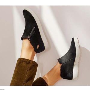 Ecco Black and White Slip-On Sneakers